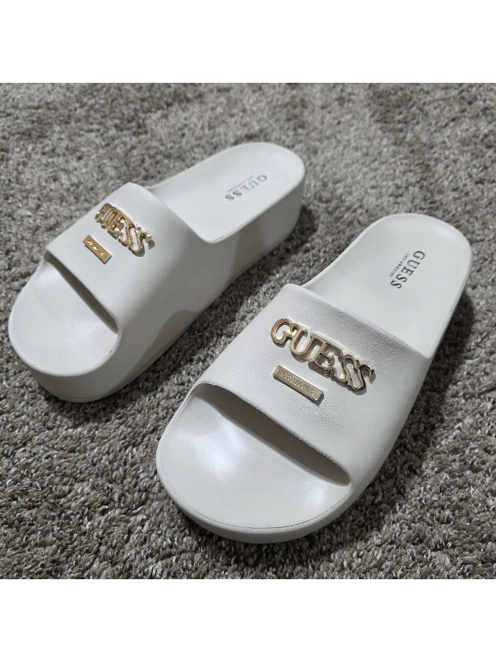 GUESS WGSwings-R Women’s White Gold Logo Platform Slide Sandals Size 9M